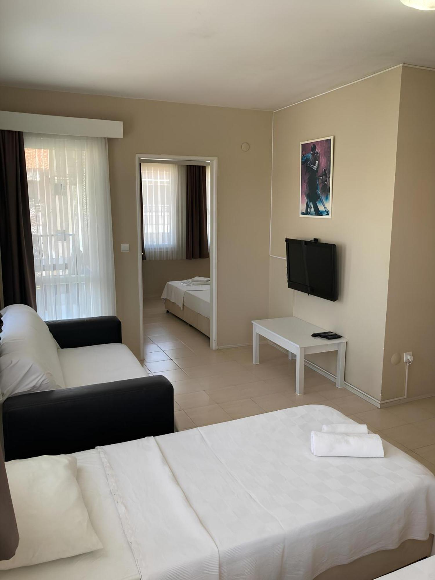 Marigold Otel Çeşme Quarto foto